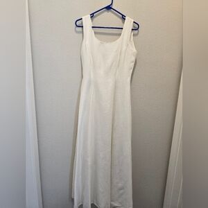 Vintage sleeveless Off White Gown Union made Sz 5/6 1973-1992 bridal/ spec. ocas